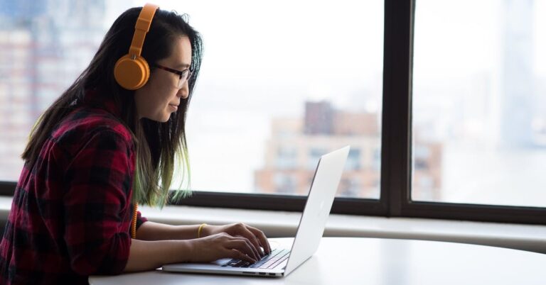 7 Benefits of Taking Online Courses