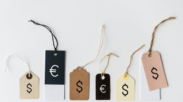 Give Away Online Courses (Then Up-Sell The Rest)